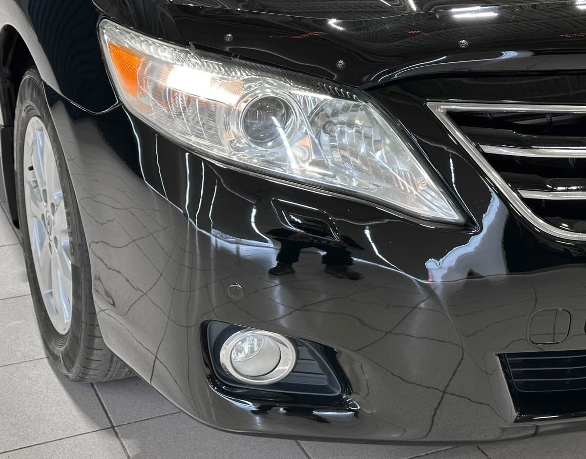 Toyota Camry - 4